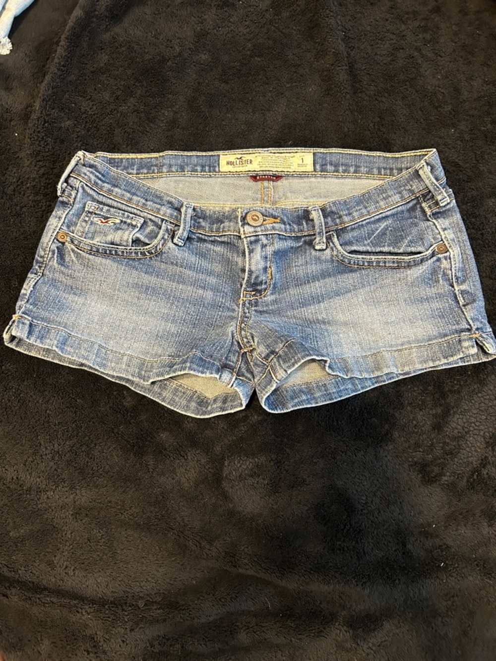 Size 1 Hollister Jean shorts